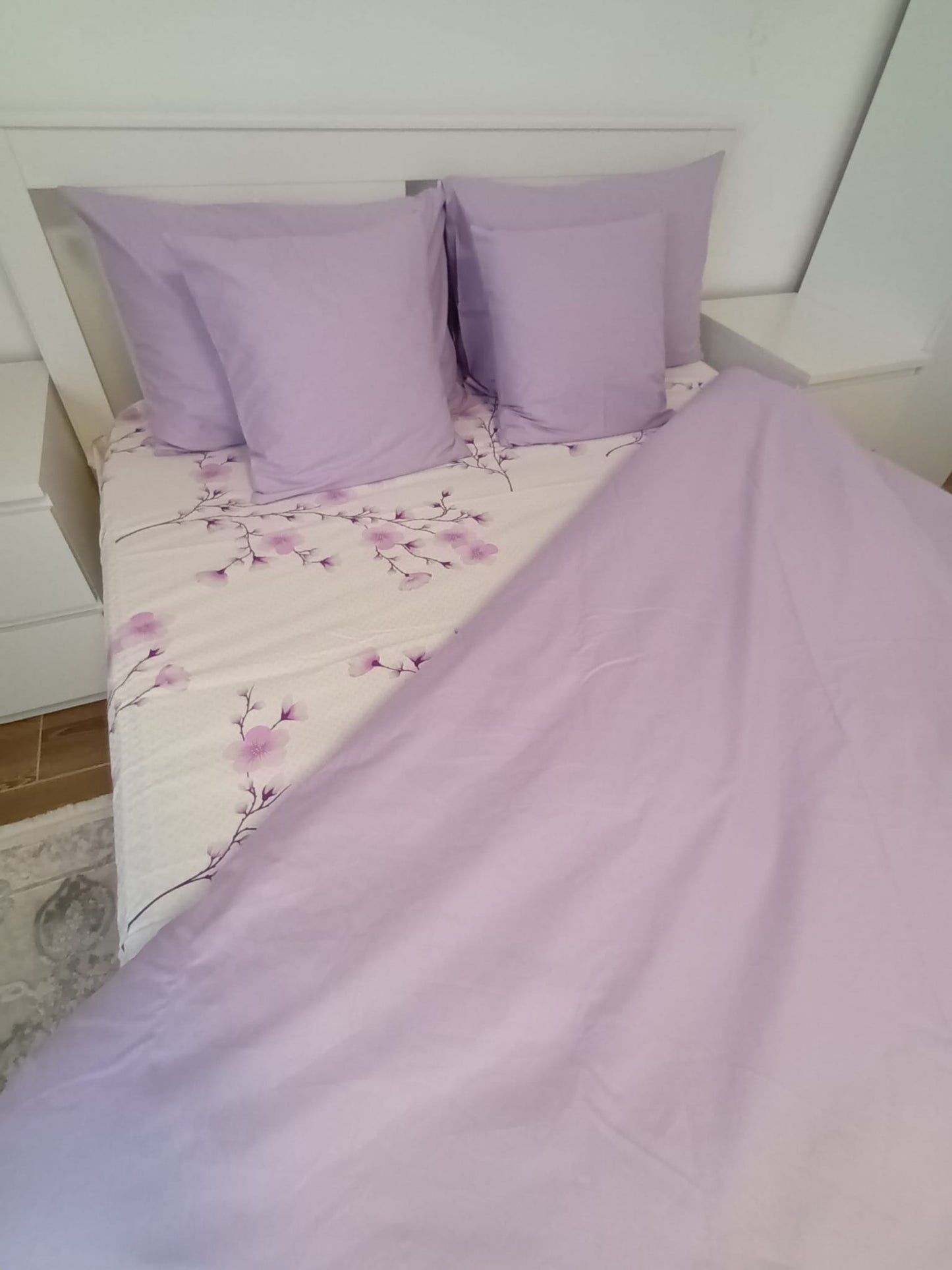 Lenjerie de Pat Dublă din Bumbac Ranforce 100% – Mov cu Motive Florale